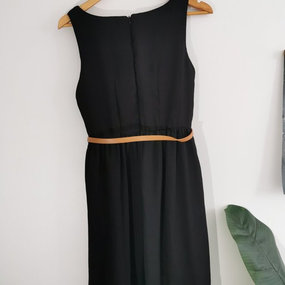Dex Black Sleeveless Dress - Picture 2 of 3